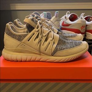Adidas Tubular